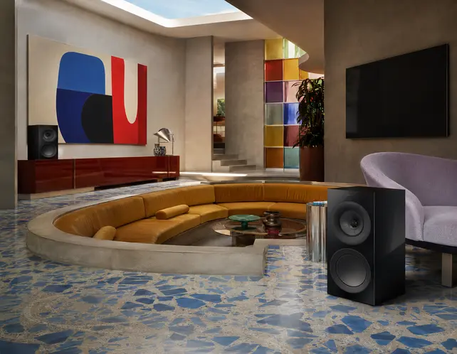 KEF R3 Meta